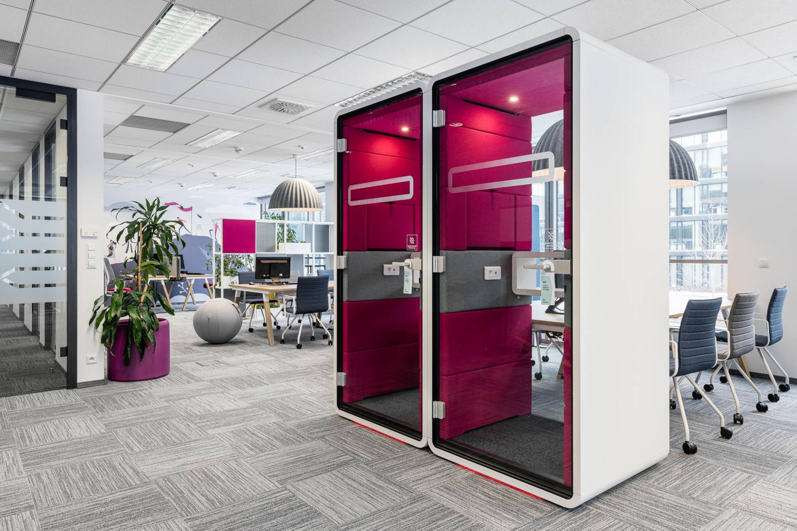 Où trouver un installateur de cabine téléphoniques pour open space en Nouvelle Aquitaine ?