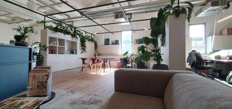 Fourniture de mobilier lounge d'accueil fauteuils et canapés à Bordeaux en Gironde