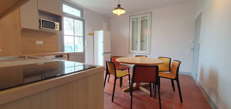 où trouver un aménageur pour cuisine de gîte de vacances en Charente Maritime